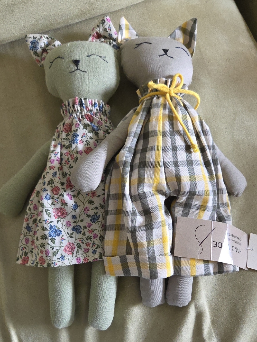 Handmade Plush Cat Dolls Set - Green & Gray